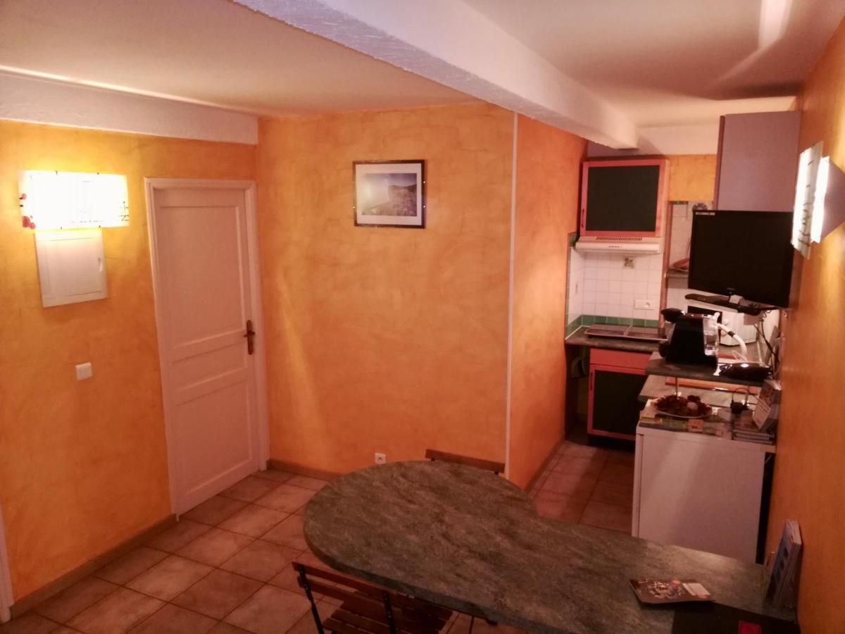Chambres D'Hotes Le Clos Saint-Pierre-la-Palud Eksteriør bilde